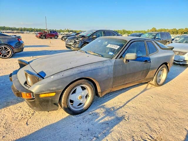 1986 PORSCHE 944
