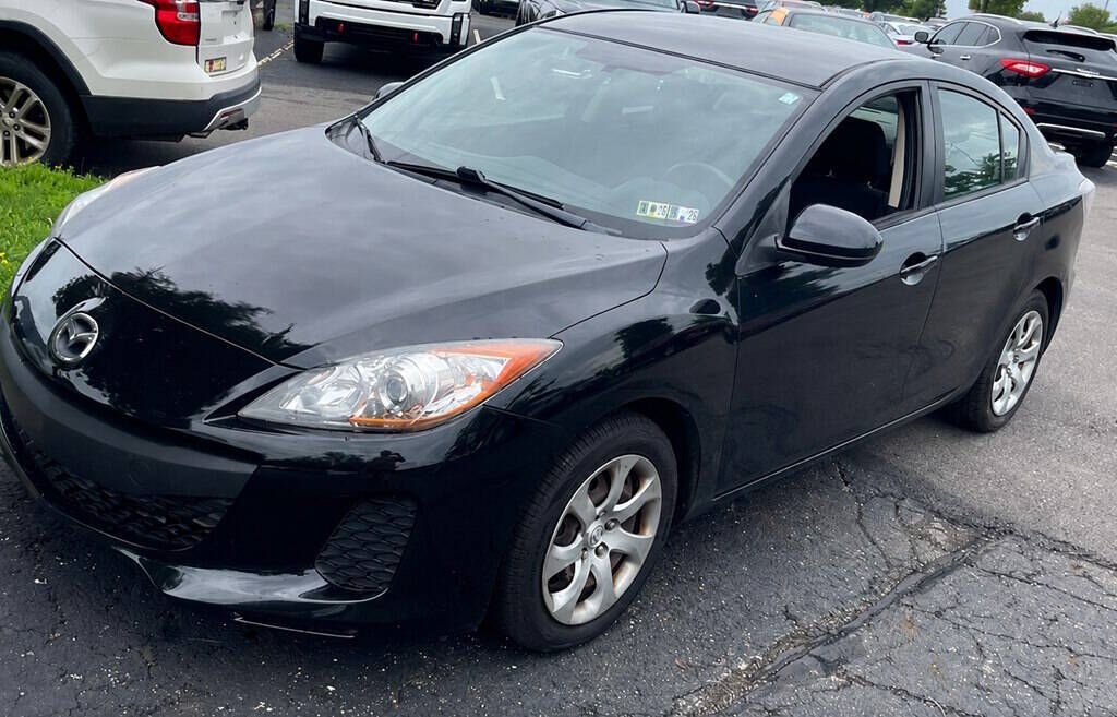 2012 MAZDA Mazda3