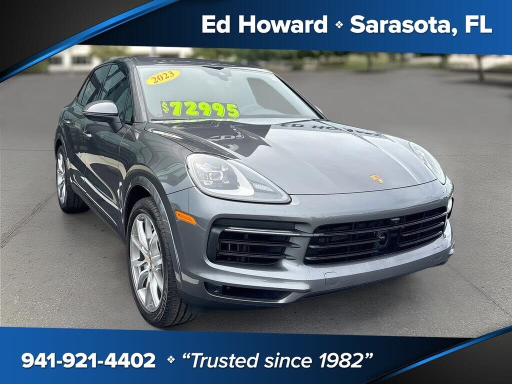 2023 PORSCHE Cayenne