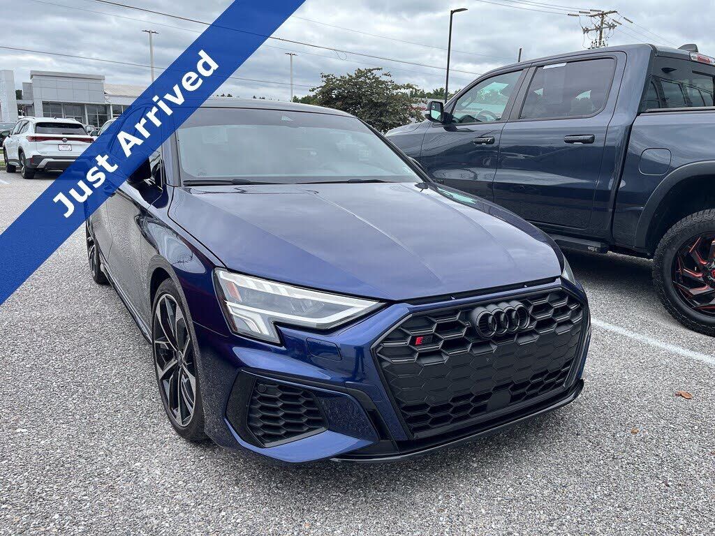 2022 AUDI S3