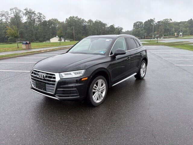 2018 AUDI Q5
