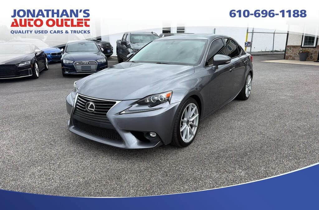 2016 LEXUS IS