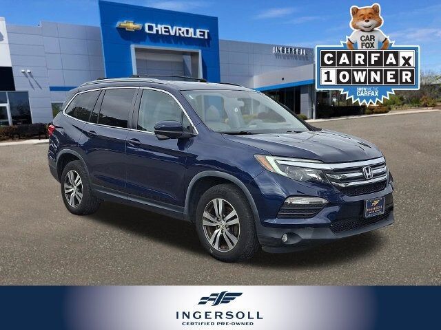 2017 HONDA Pilot