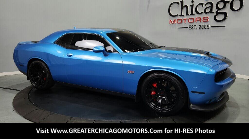 2016 DODGE Challenger
