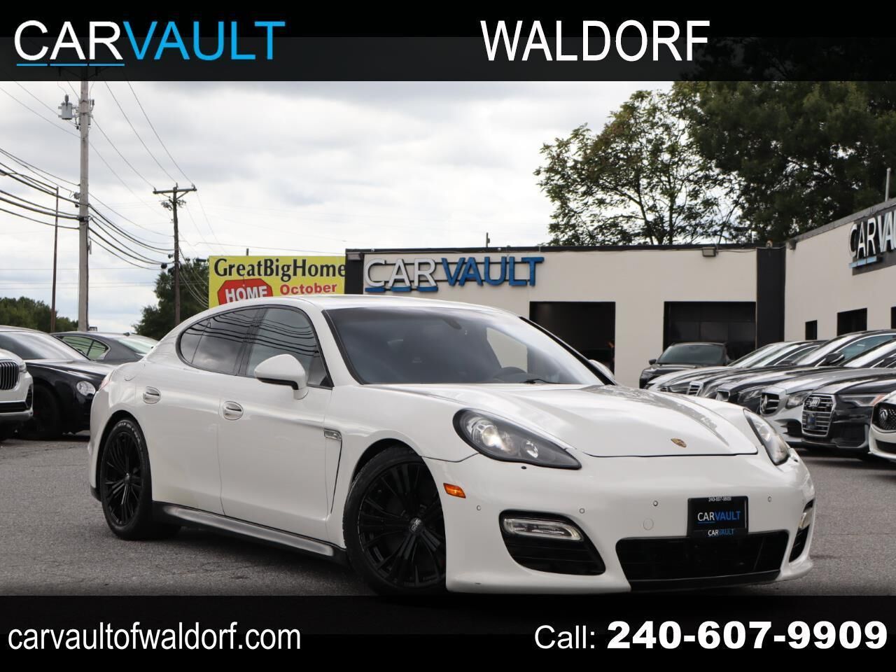 2013 PORSCHE Panamera