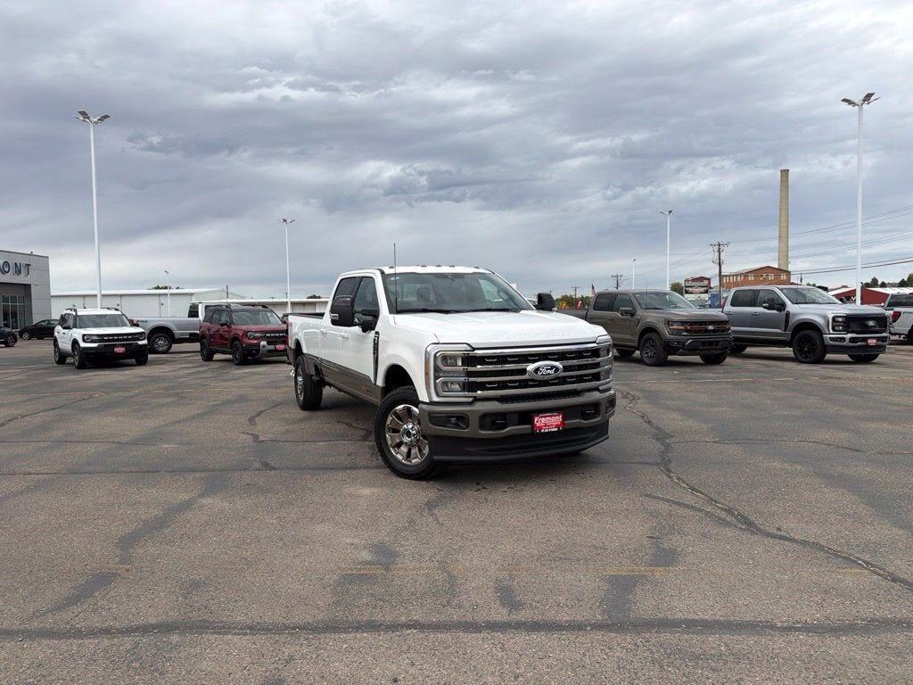 2027 FORD F-350