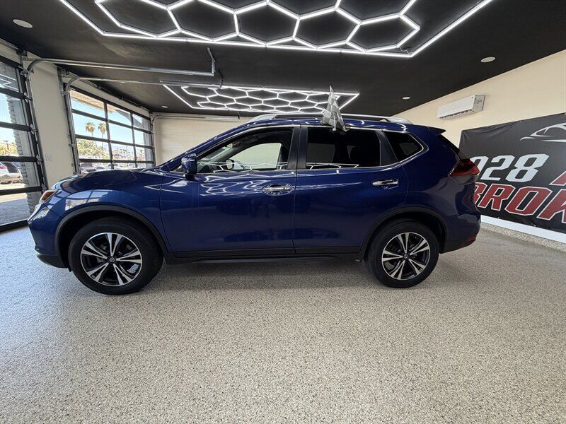 2019 NISSAN Rogue