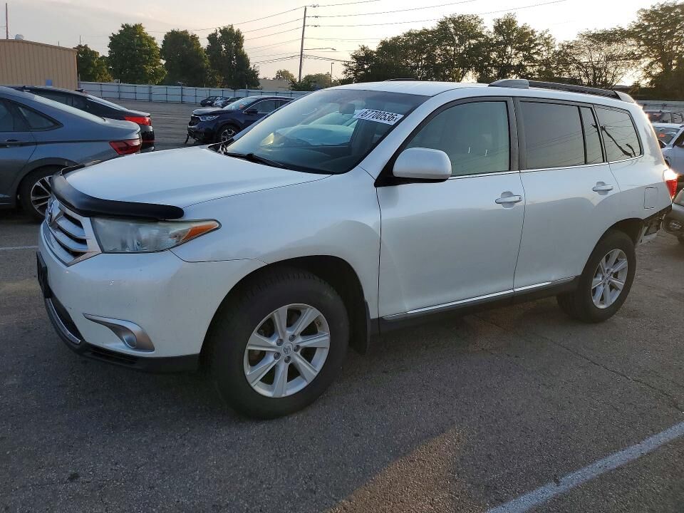 2012 TOYOTA Highlander