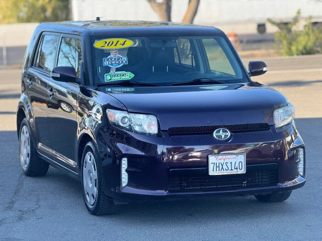 2014 TOYOTA SCION