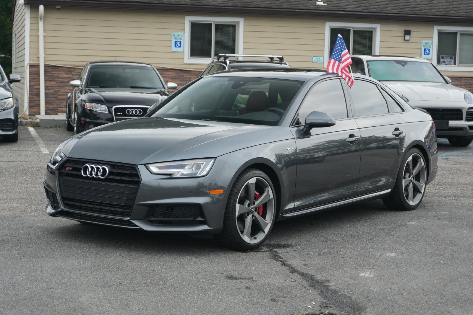 2018 AUDI S4