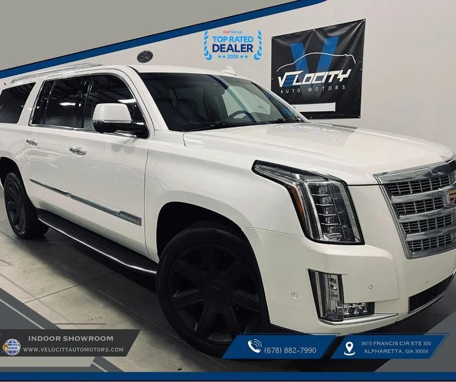 2017 CADILLAC Escalade ESV