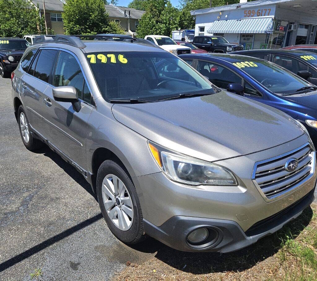 2016 SUBARU Outback