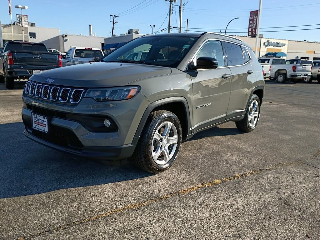 2023 JEEP Compass