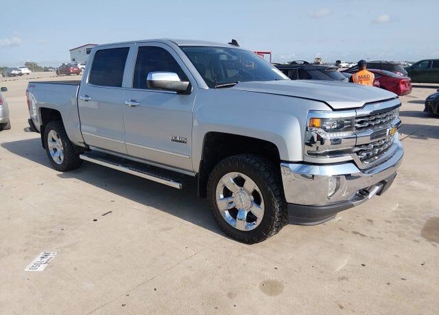 2018 CHEVROLET Silverado