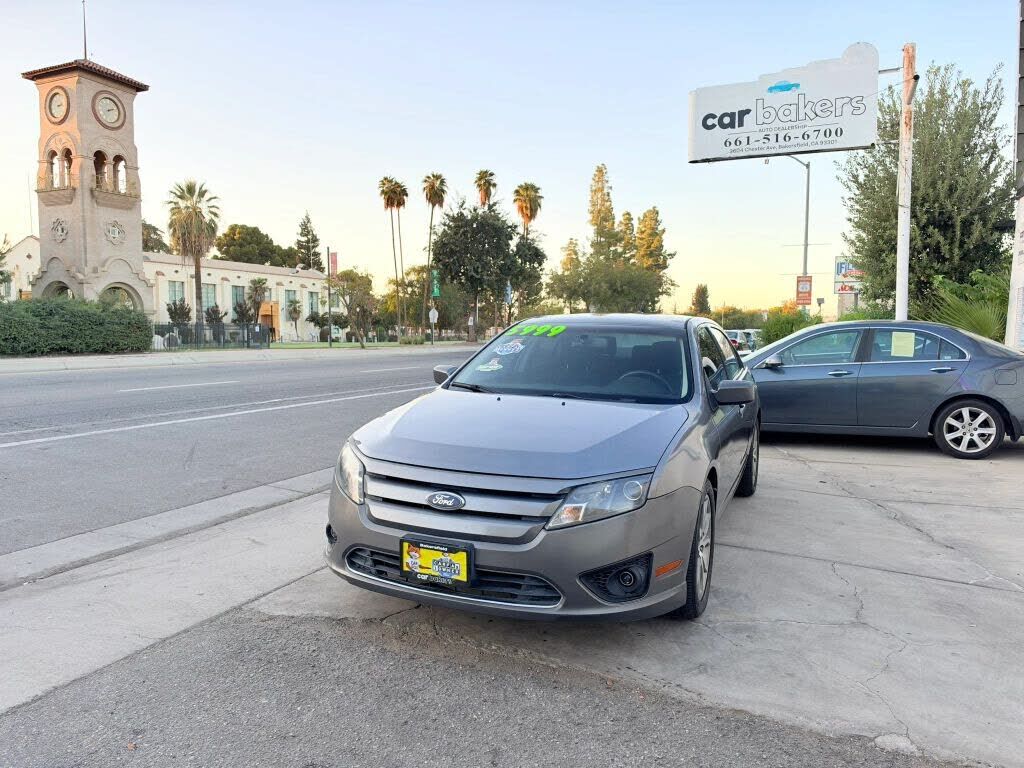 2011 FORD Fusion