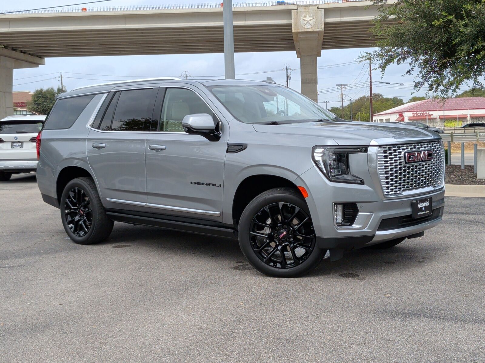 2024 GMC Yukon