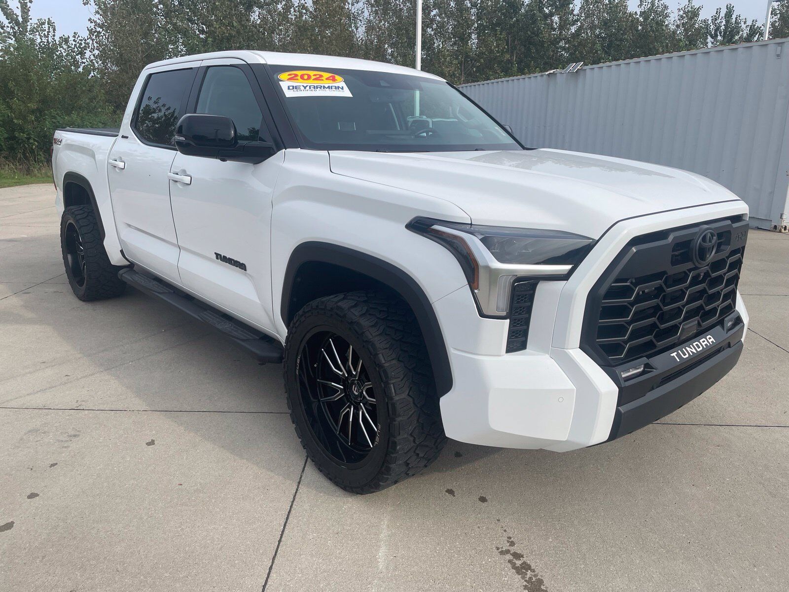 2024 TOYOTA Tundra