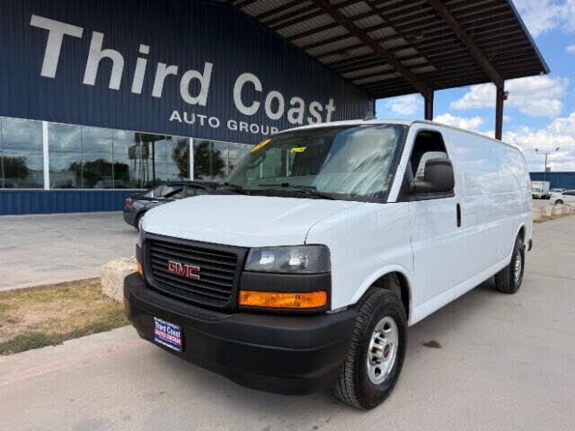2020 GMC Savana
