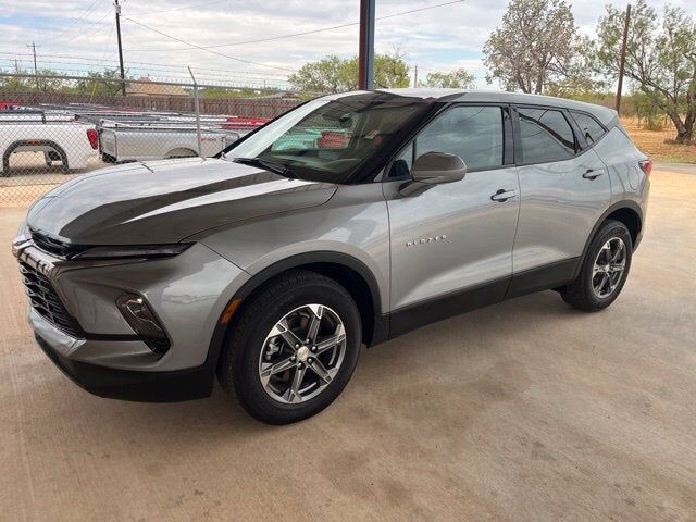 2026 CHEVROLET Blazer