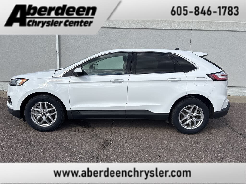 2023 FORD Edge