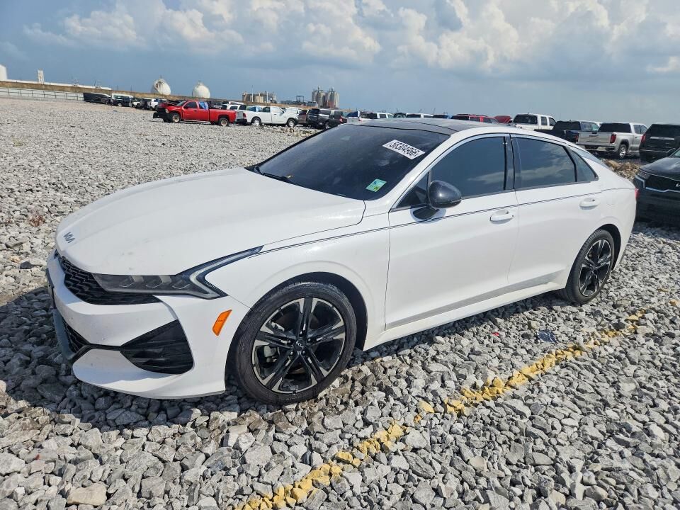 2022 KIA K5