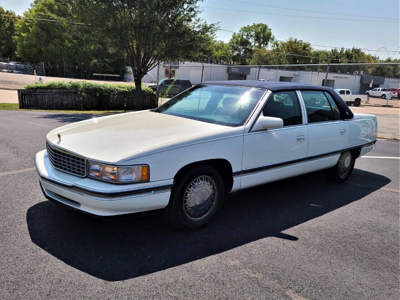 1996 CADILLAC Deville