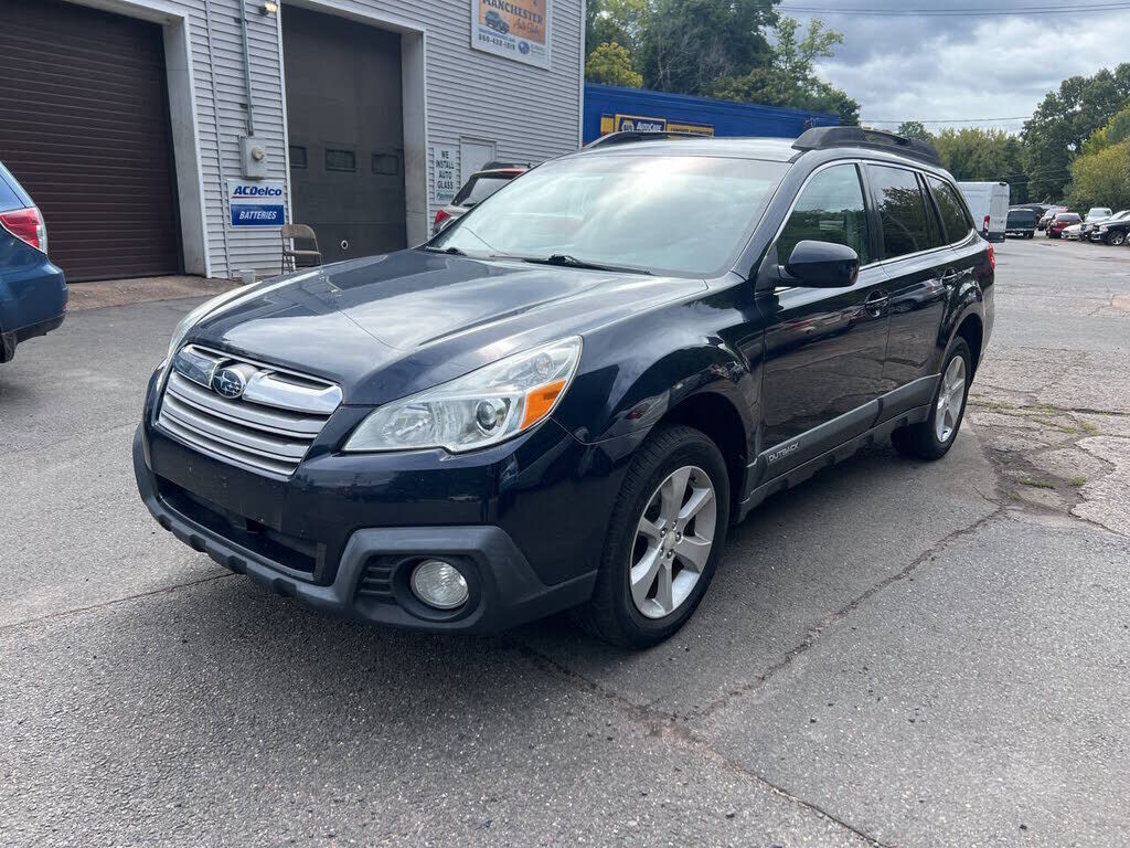2013 SUBARU Outback