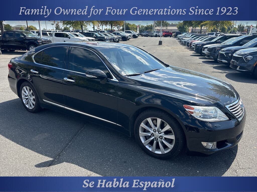 2011 LEXUS LS