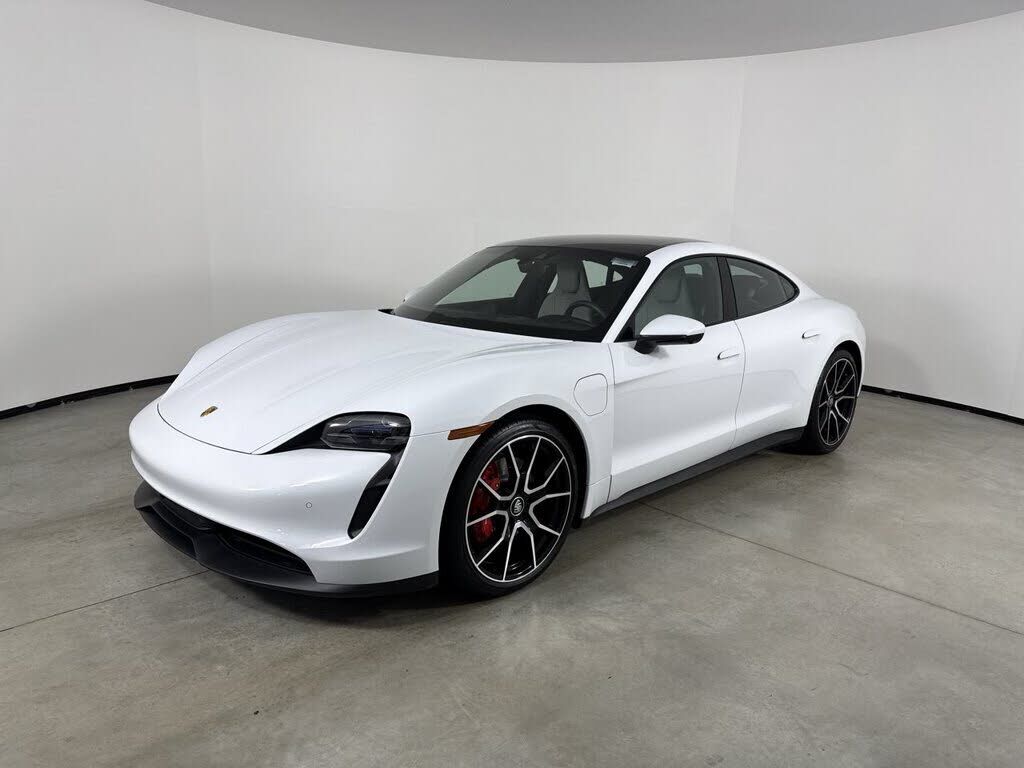 2023 PORSCHE Taycan