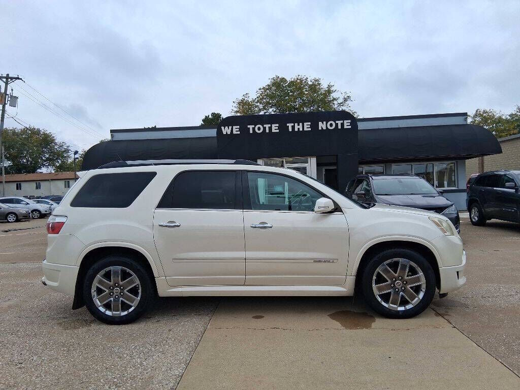 2011 GMC Acadia