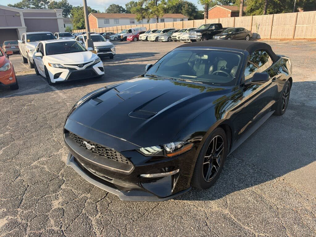2020 FORD Mustang