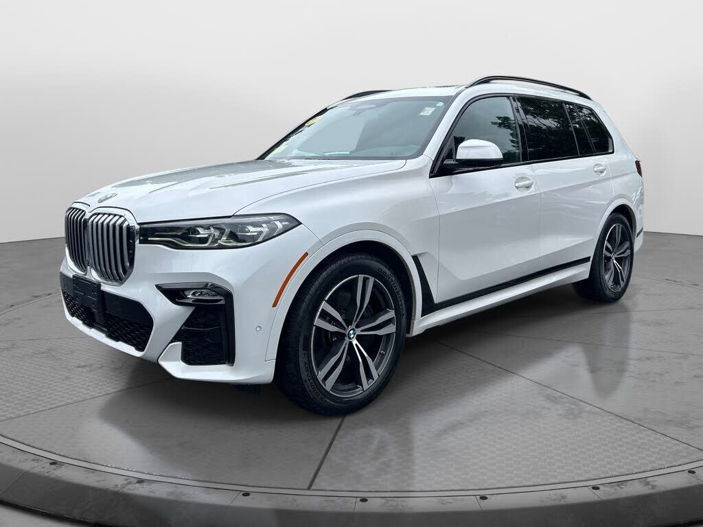 2021 BMW X7