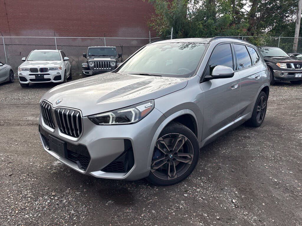 2025 BMW X1