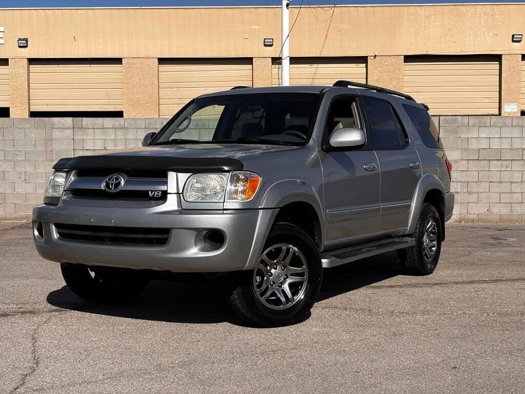 2005 TOYOTA Sequoia