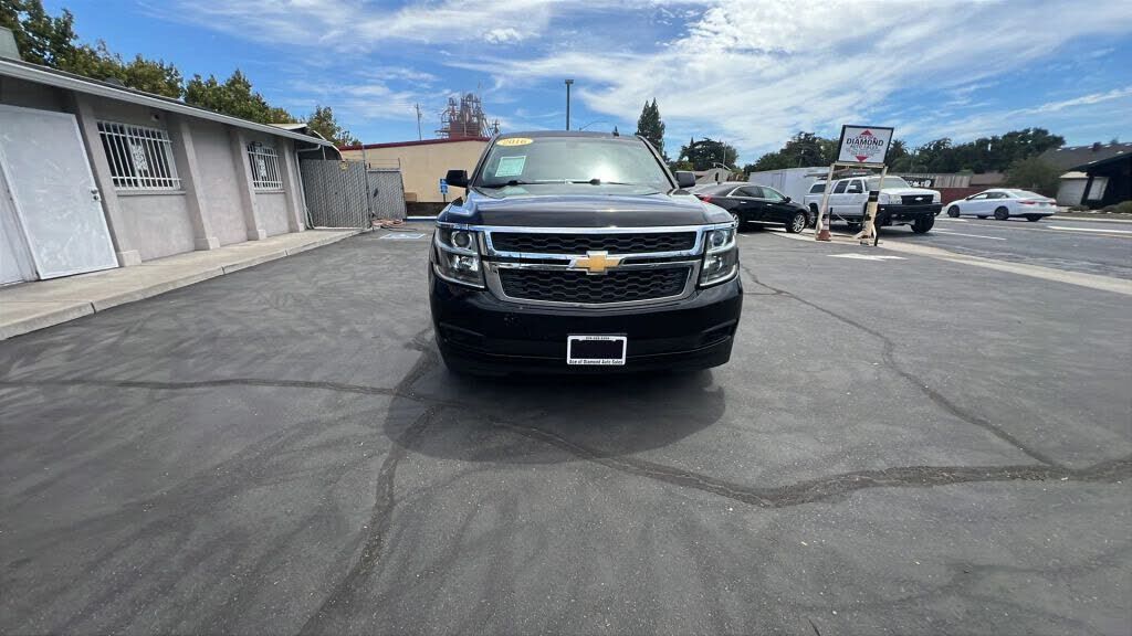 2016 CHEVROLET Suburban