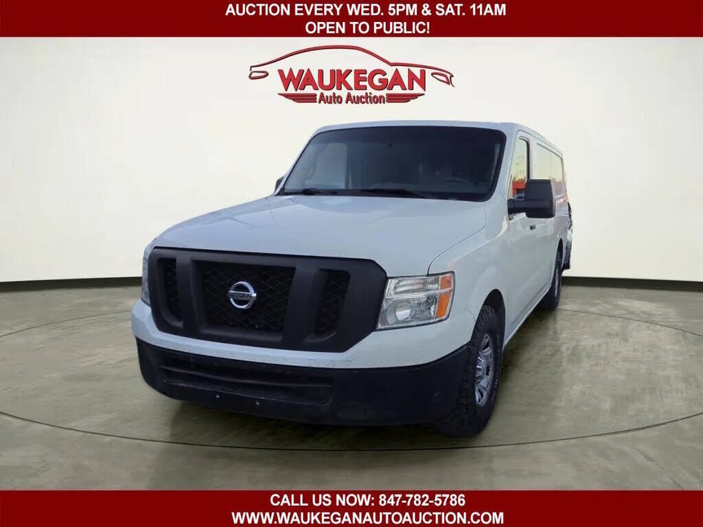 2013 NISSAN NV