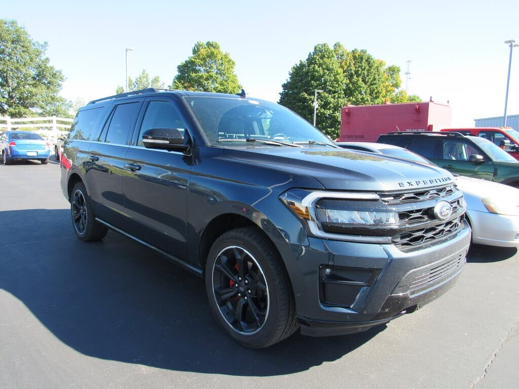 2022 FORD Expedition