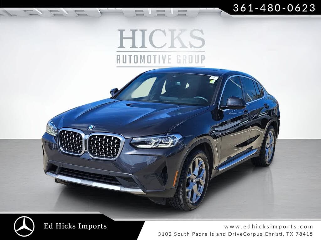2022 BMW X4