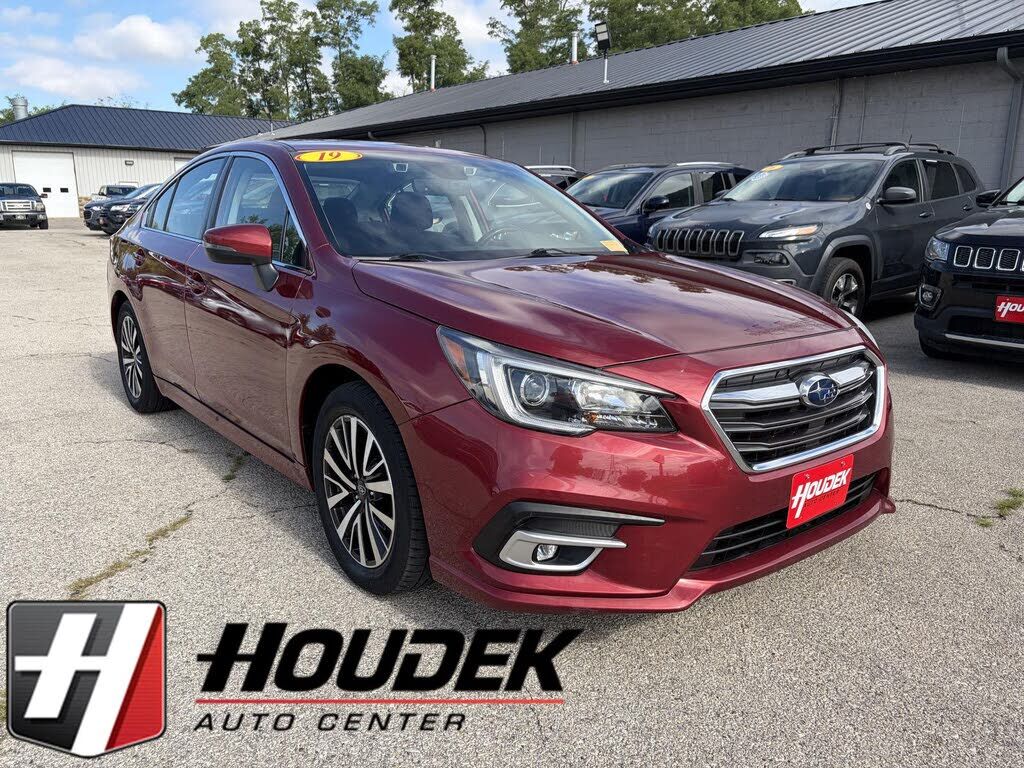 2019 SUBARU Legacy
