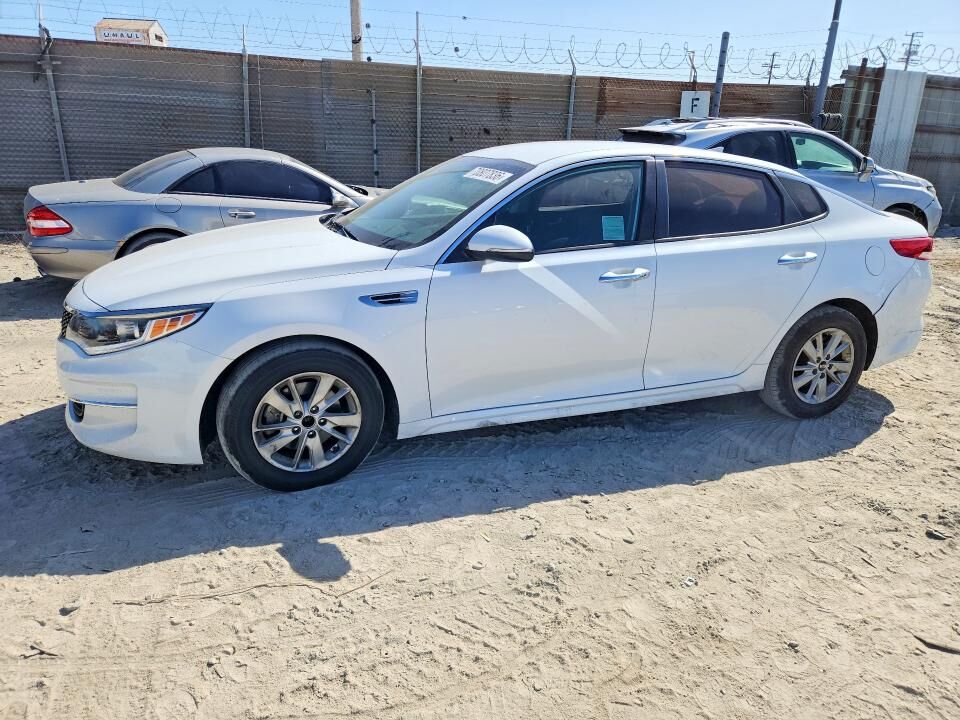 2018 KIA Optima