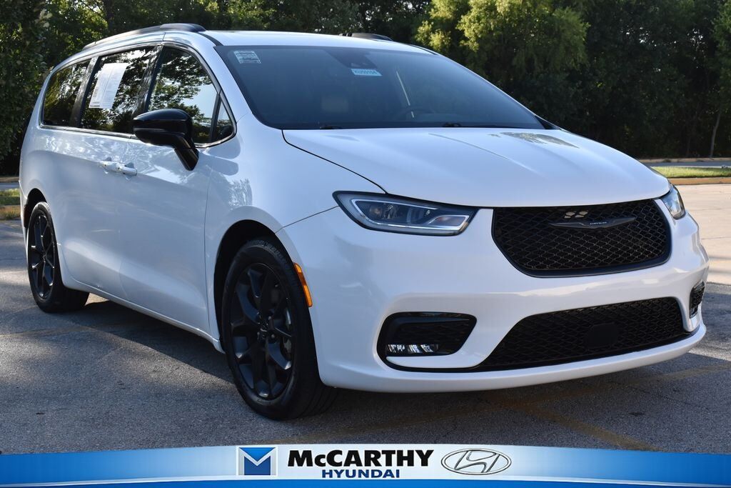 2025 CHRYSLER Pacifica
