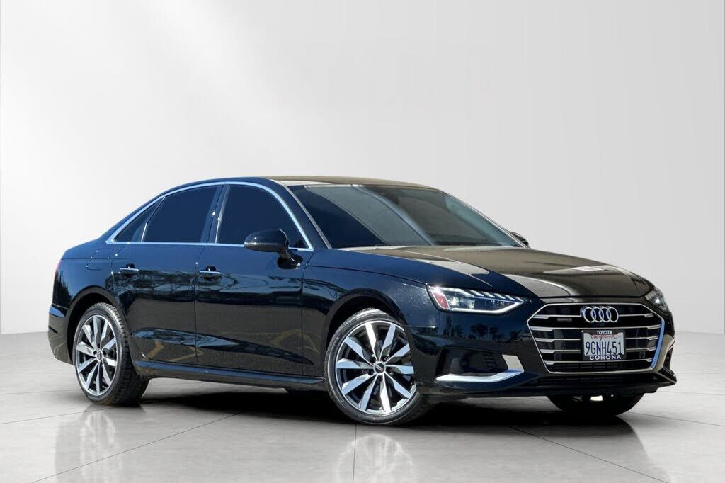 2022 AUDI A4