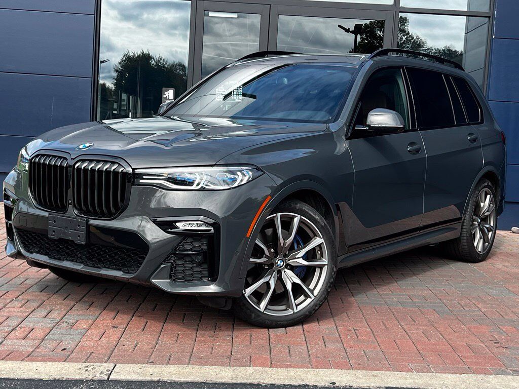 2022 BMW X7