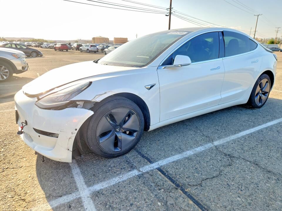 2019 TESLA Model 3