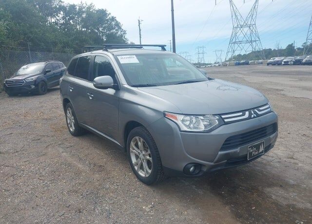 2014 MITSUBISHI Outlander