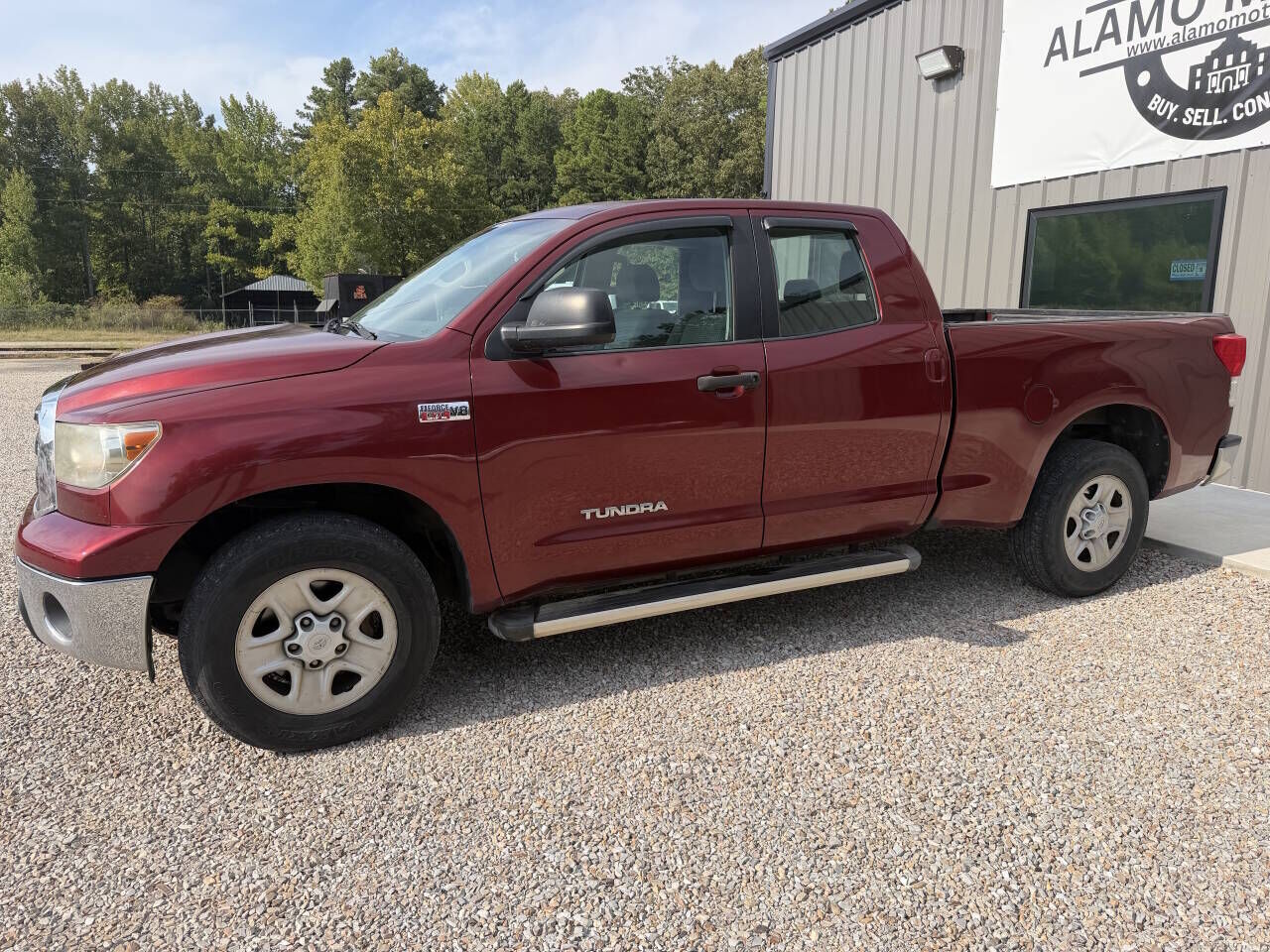 2010 TOYOTA Tundra