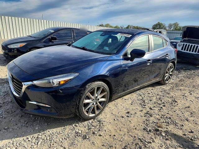 2018 MAZDA Mazda3