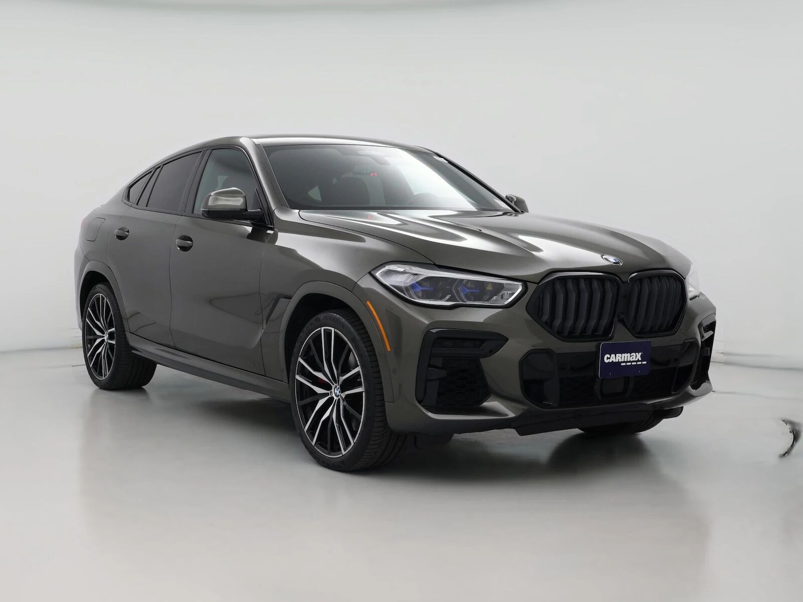 2023 BMW X6