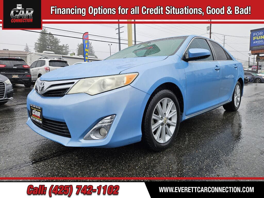 2012 TOYOTA Camry