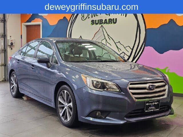 2017 SUBARU Legacy